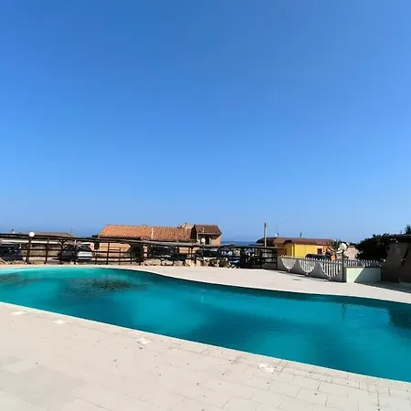 Casa de Férias Mediterranean House Piras Castelsardo