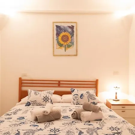 別荘 Mediterranean House Piras カステルサルド